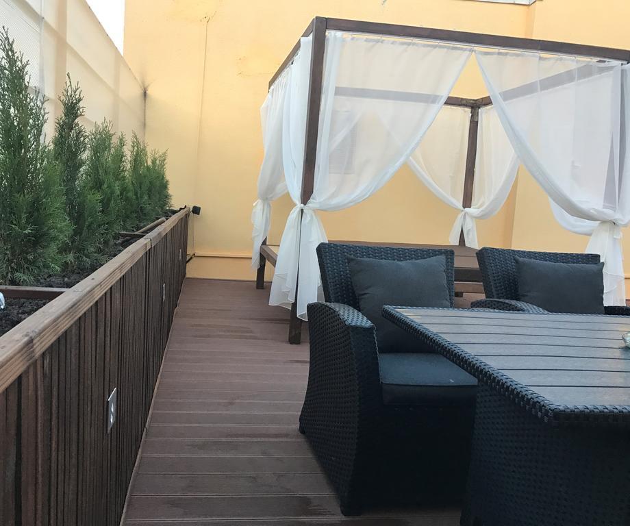Scandik Apartment Terrace Poltava Bagian luar foto